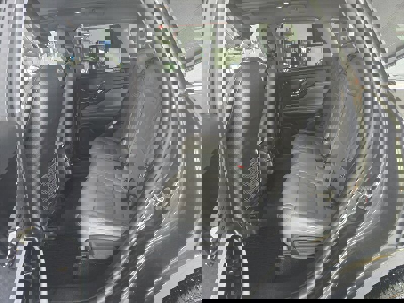 Used 2020 Lincoln Corsair Reserve w/ Equipment Group 201A image 11