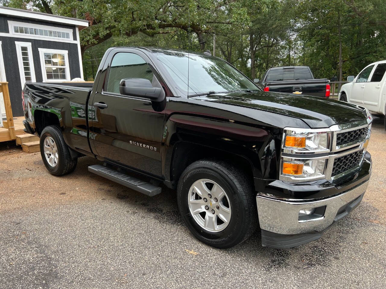 Used 2014 Chevrolet Silverado 1500 LT w/ LT Convenience Package image 3