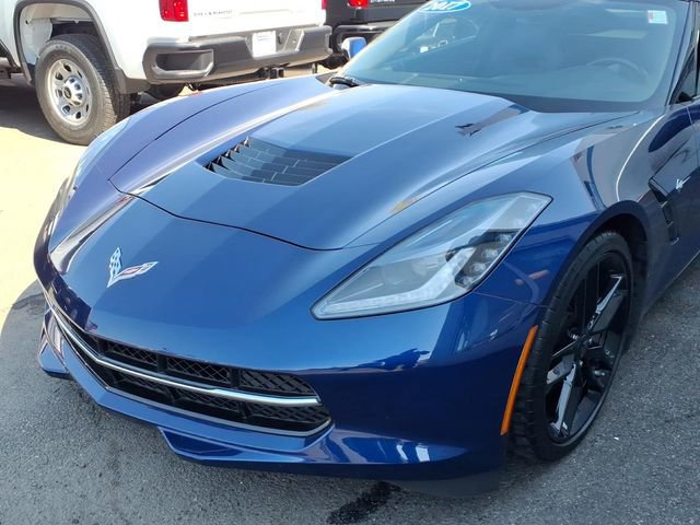Used 2017 Chevrolet Corvette Stingray Coupe w/ 1LT image 7