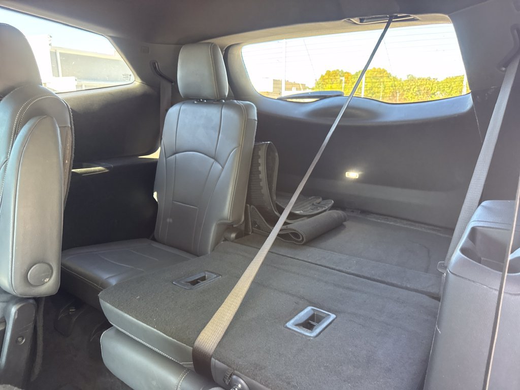 Used 2022 Buick Enclave Premium FWD image 12
