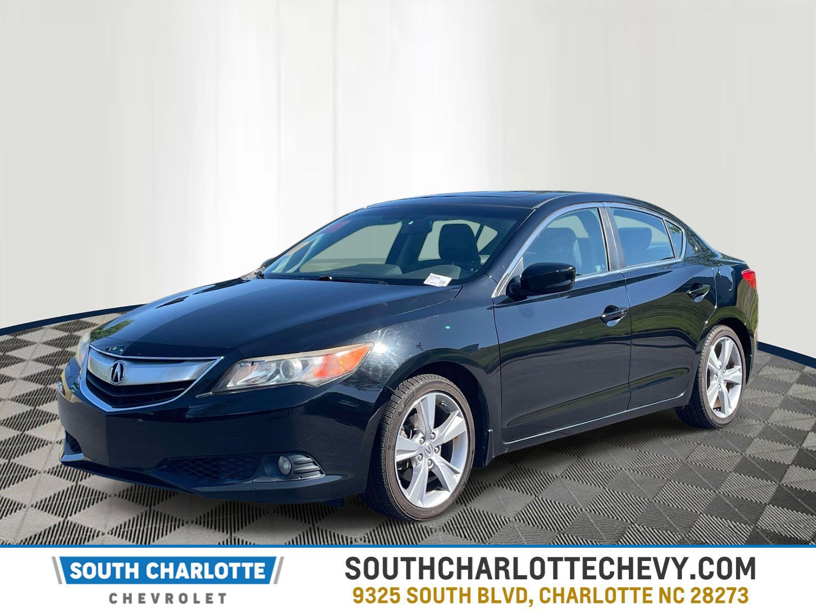 Used 2013 Acura ILX w/ Premium Package image 1