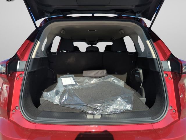 New 2026 Nissan Rogue S image 14