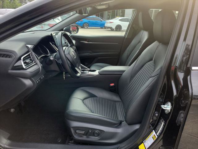 Certified 2023 Toyota Camry SE FWD image 14