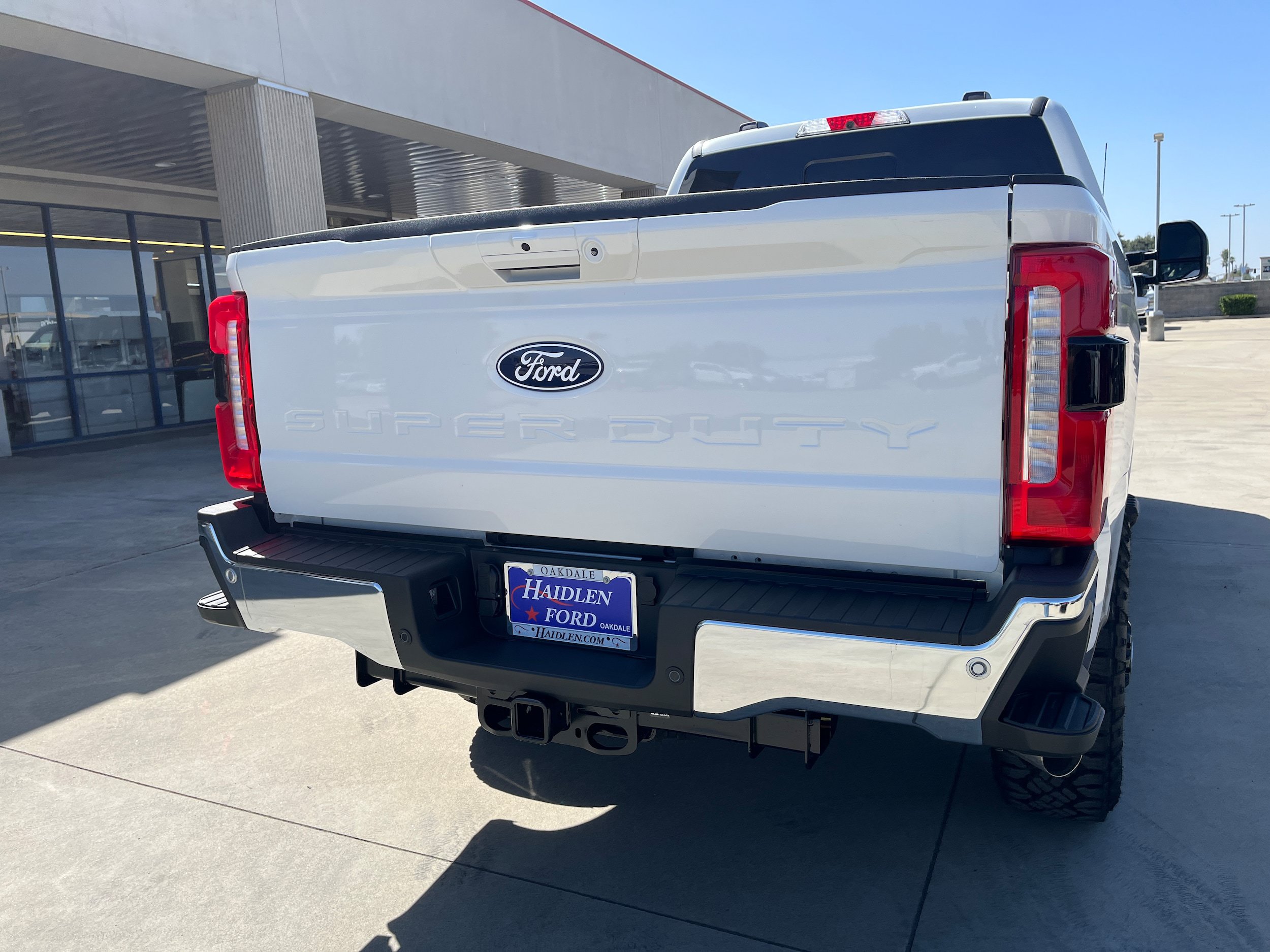 New 2027 Ford F250 Lariat w/ Tremor Off-Road Package AWD/4WD image 5