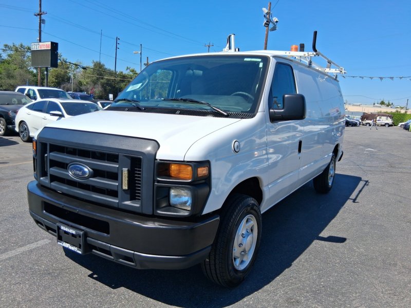 Used 2013 Ford E-150 and Econoline 150 RWD image 3