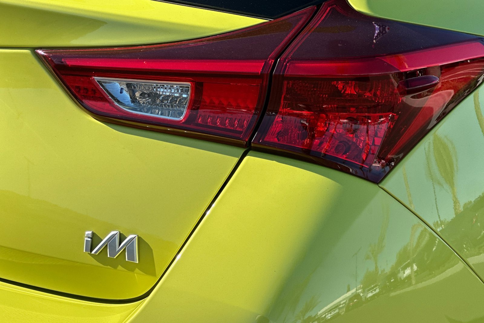 Used 2017 Toyota Corolla iM image 35