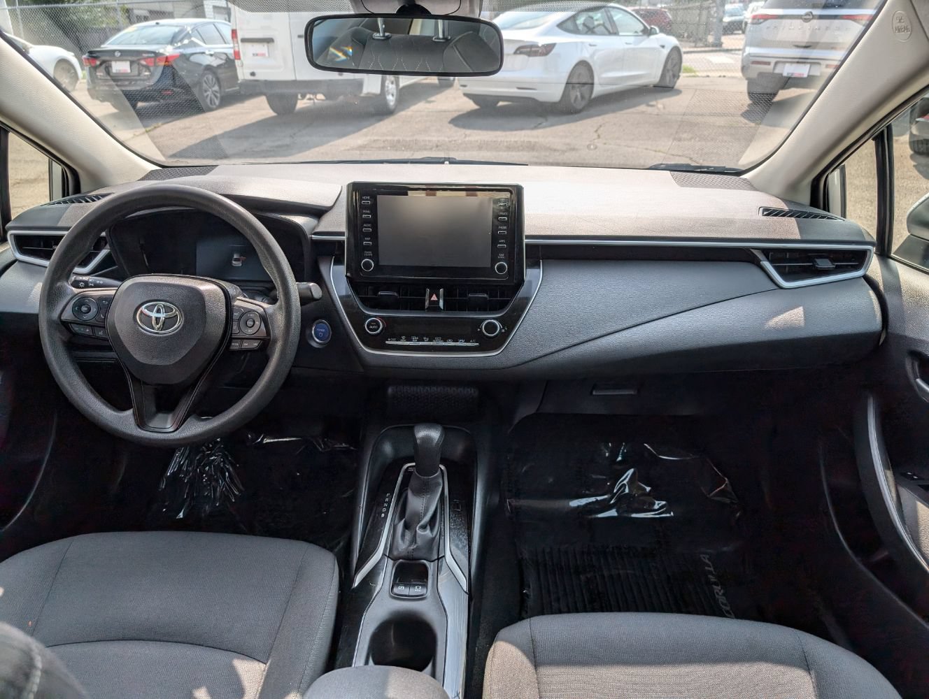 Used 2020 Toyota Corolla LE FWD image 14