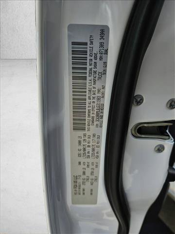 Used 2018 RAM 3500 Laramie w/ Convenience Group AWD/4WD image 21