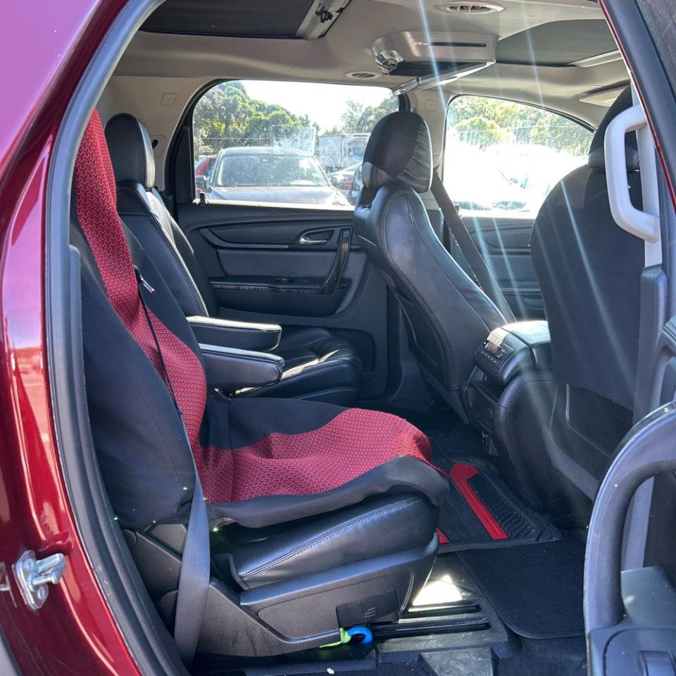 Used 2016 GMC Acadia SLT AWD/4WD image 20