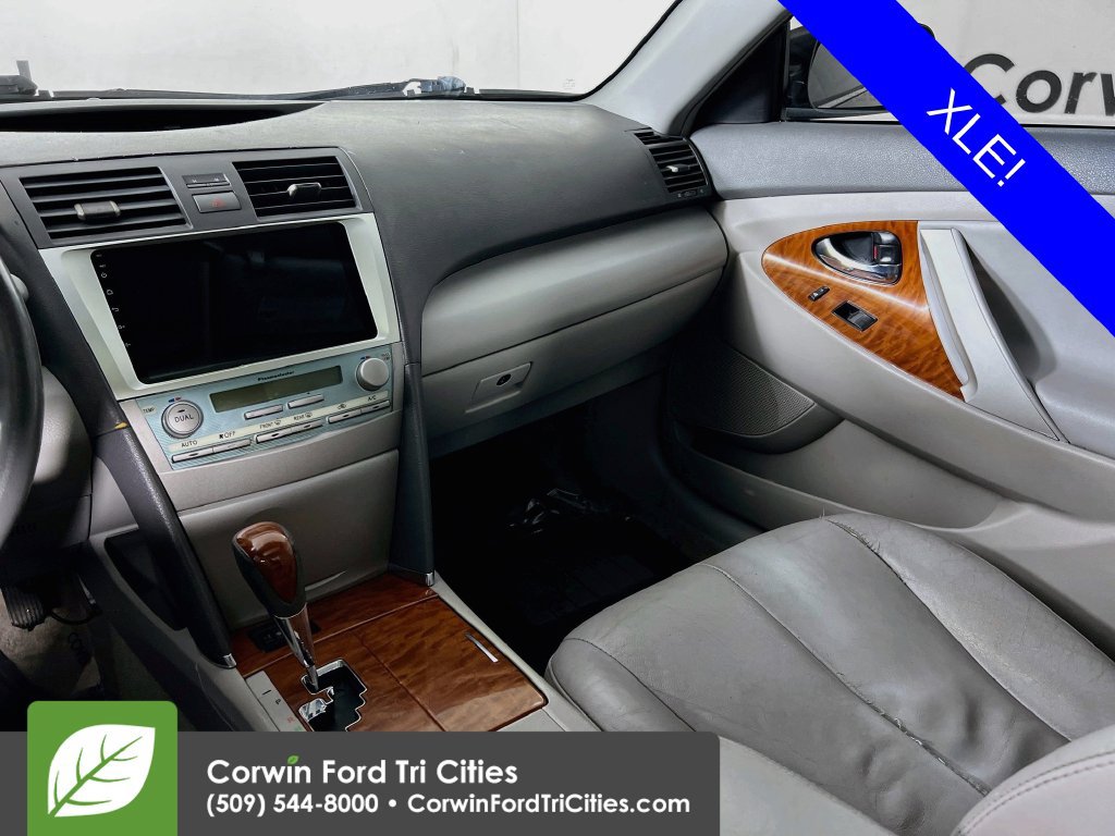 Used 2009 Toyota Camry XLE FWD image 23
