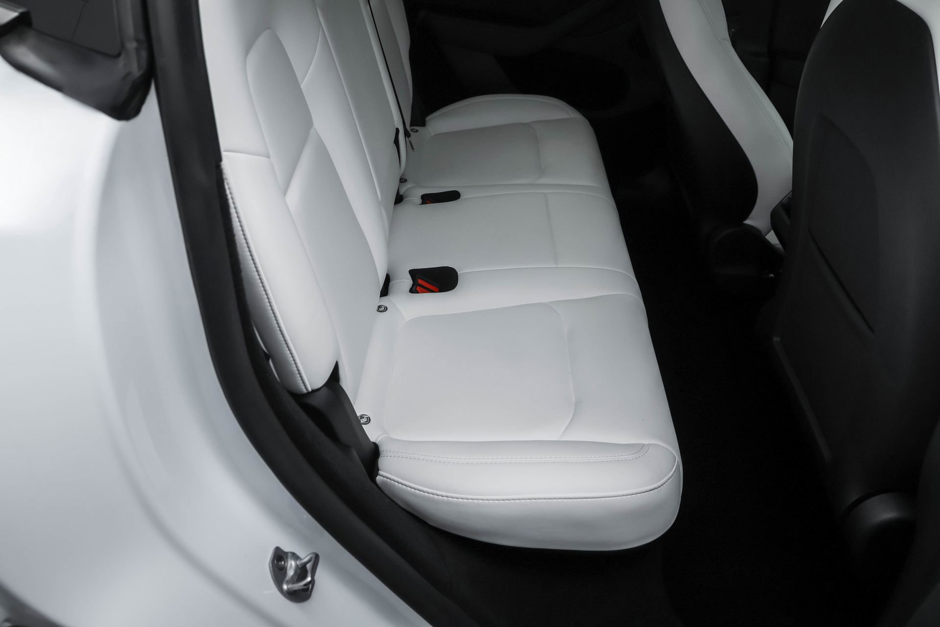 Used 2024 Tesla Model Y Performance image 18