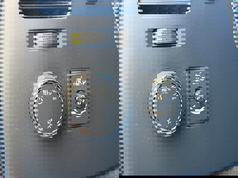 Used 2012 Chevrolet Silverado 1500 LT w/ All-Star Edition AWD/4WD image 13