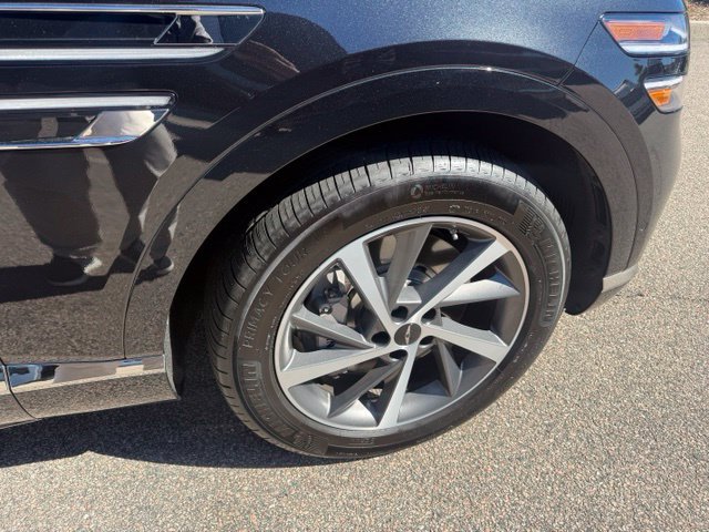 Certified 2025 Genesis GV80 2.5T Advanced AWD/4WD image 17