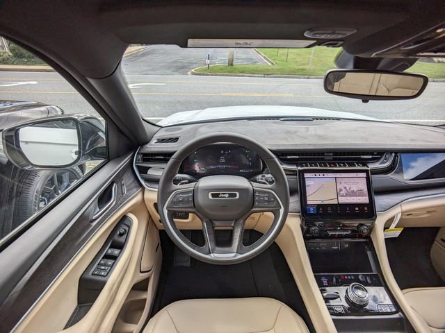 New 2024 Jeep Grand Cherokee Limited 4xe w/ Trailer Tow Package image 13