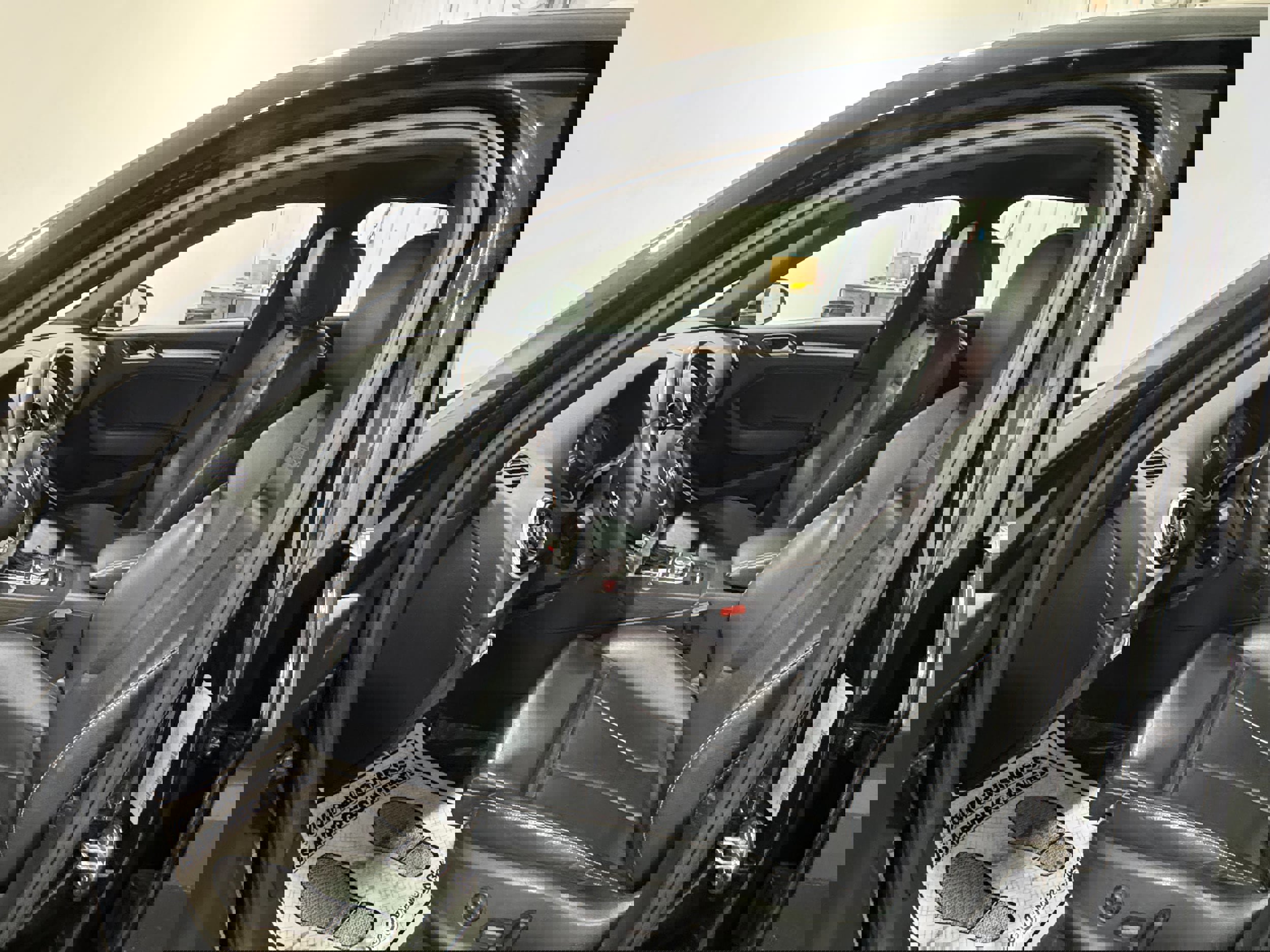 Used 2016 Audi S3 Premium Plus w/ Technology Package image 4