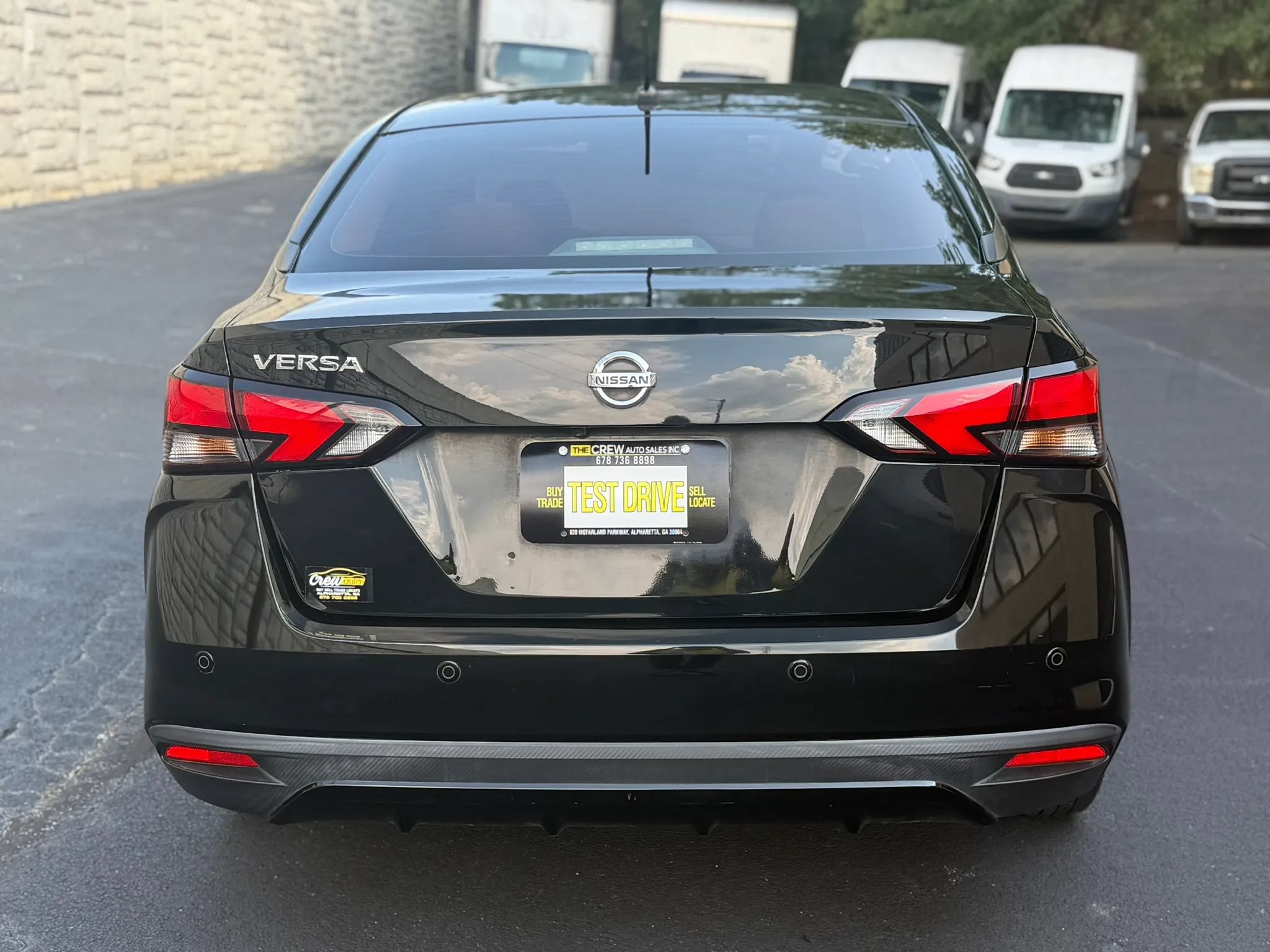 Used 2021 Nissan Versa S FWD image 8