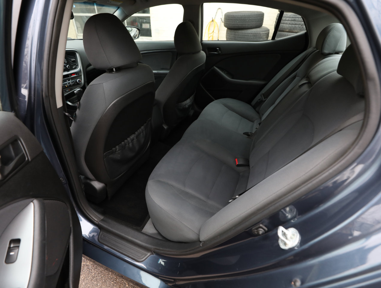Used 2015 Kia Optima LX FWD image 12