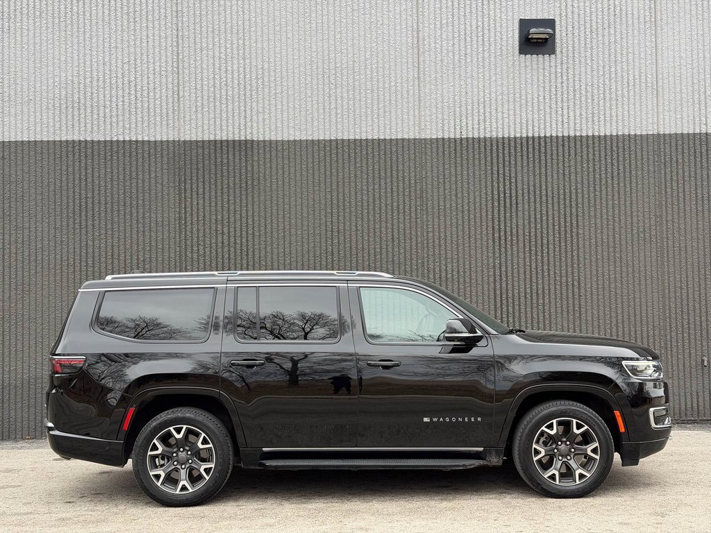 Used 2023 Jeep Wagoneer Series III w/ Convenience Group I image 7