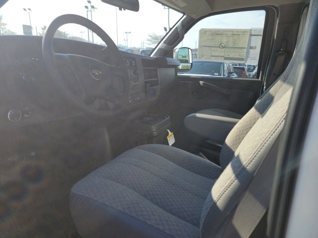 New 2024 Chevrolet Express 2500 w/ Driver Convenience Package image 11