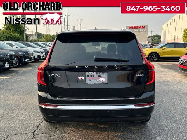Used 2025 Volvo XC90 B6 Plus w/ Protection Package Premier AWD/4WD image 7