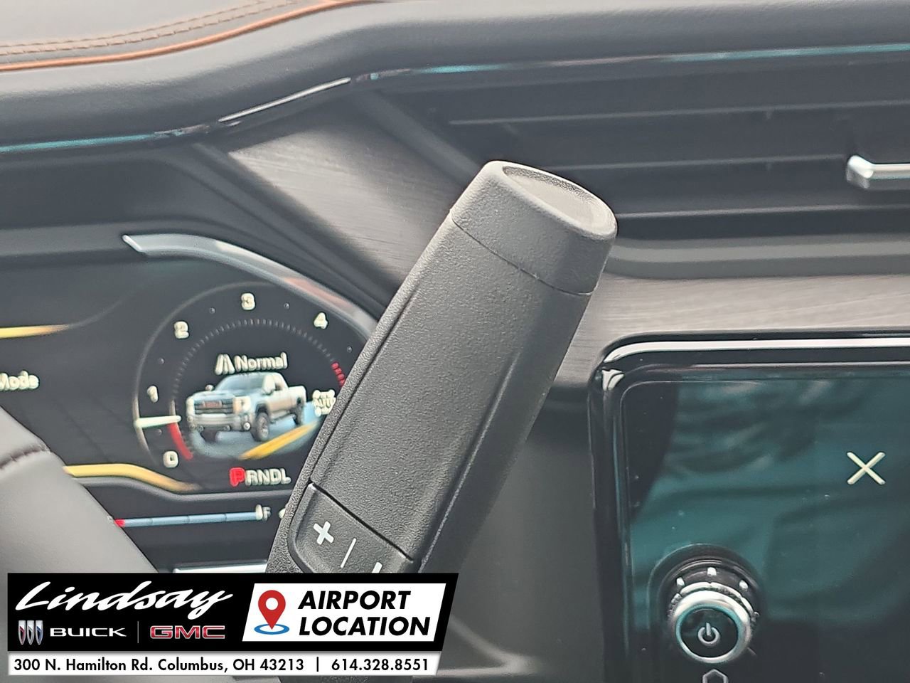 New 2025 GMC Sierra 2500 AT4 w/ AT4 Premium Plus Package image 16