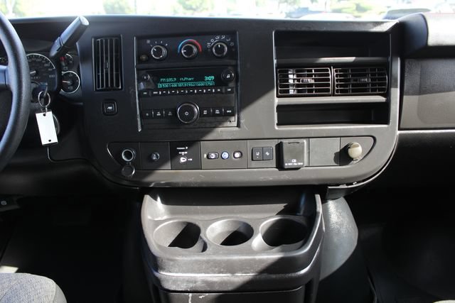 Used 2020 Chevrolet Express 3500 LT w/ LT Preferred Equipment Group RWD image 42