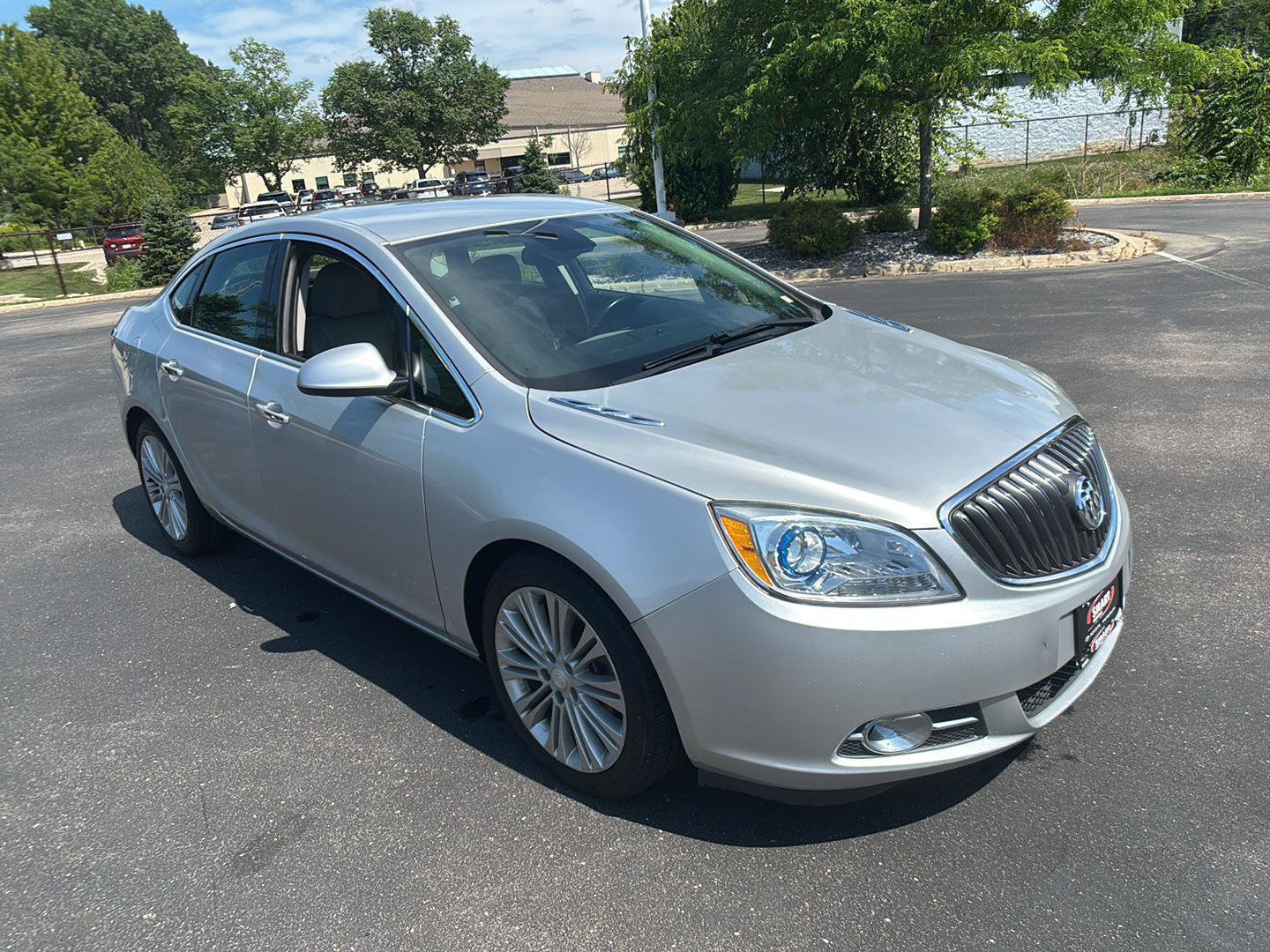 Used 2013 Buick Verano Convenience FWD image 8
