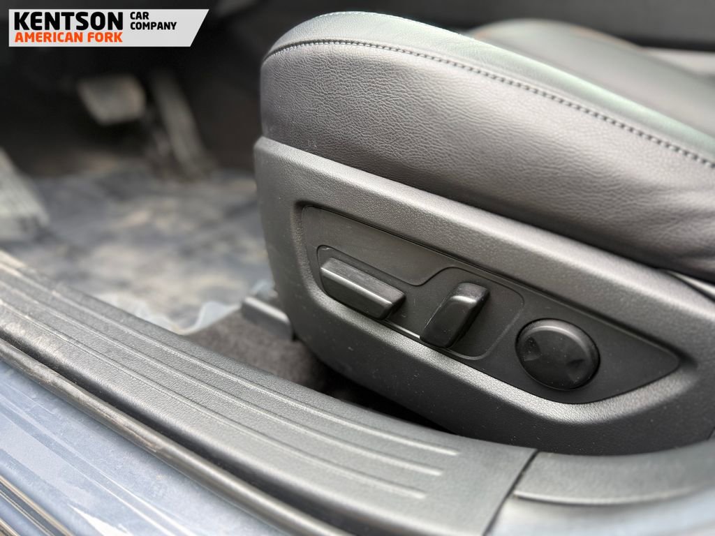 Used 2025 MAZDA CX-50 AWD 2.5 S w/ Premium Plus Pkg image 36