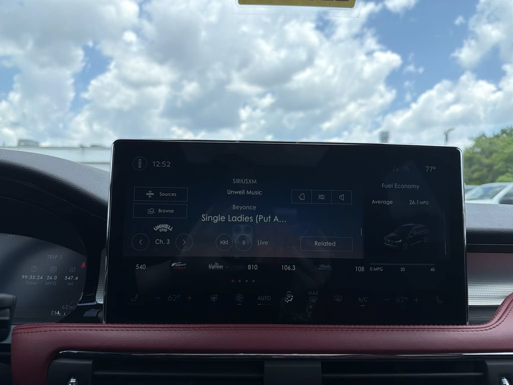 Certified 2023 Lincoln Corsair Reserve w/ Equipment Group 201A AWD/4WD image 24