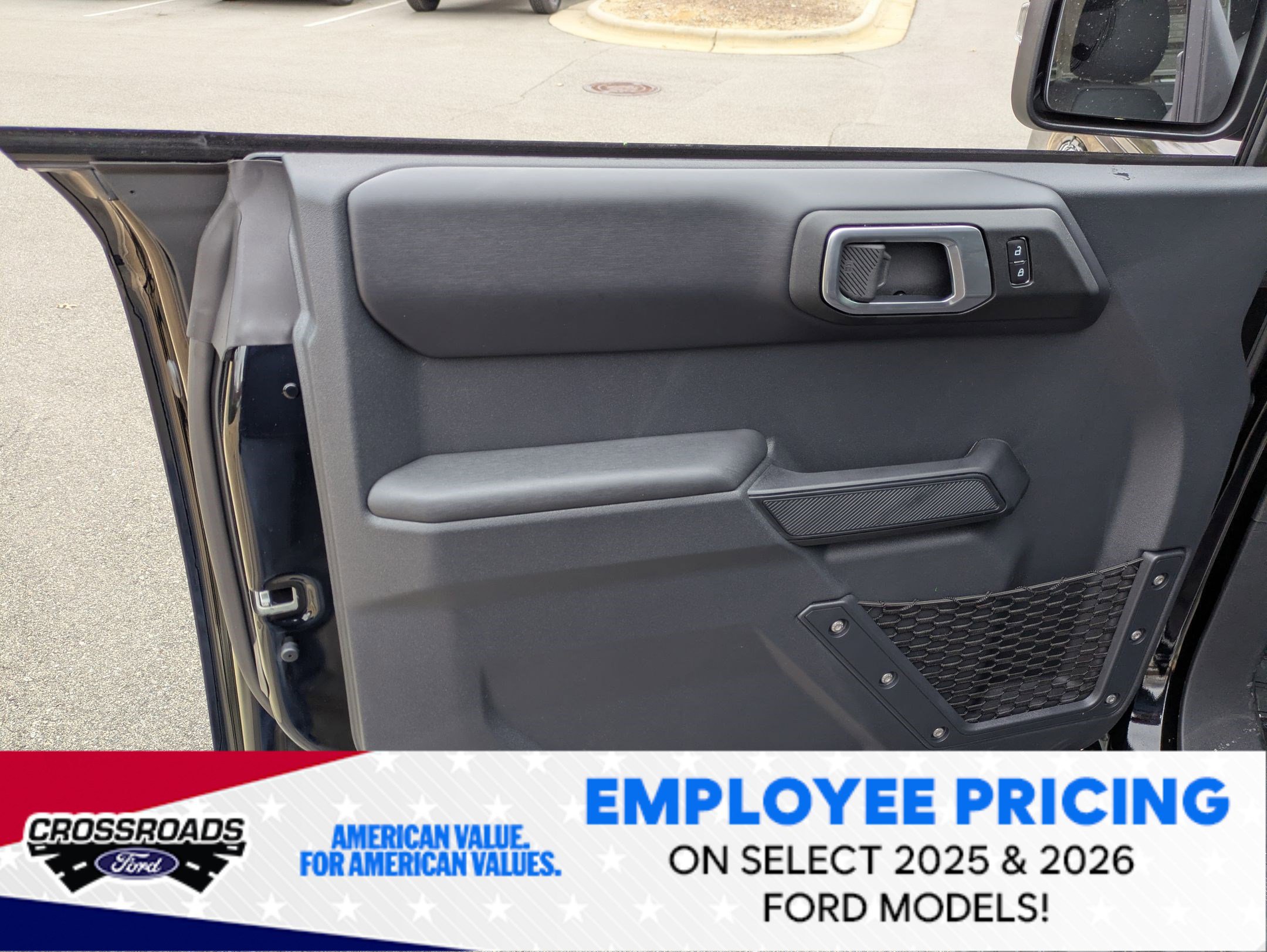 New 2025 Ford Bronco Outer Banks AWD/4WD image 16