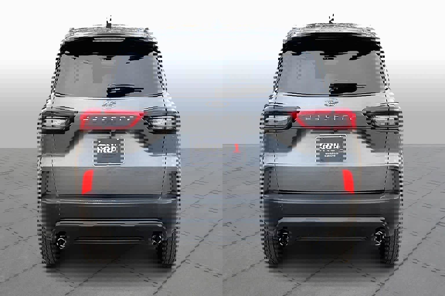 Used 2025 Ford Escape ST-Line image 4