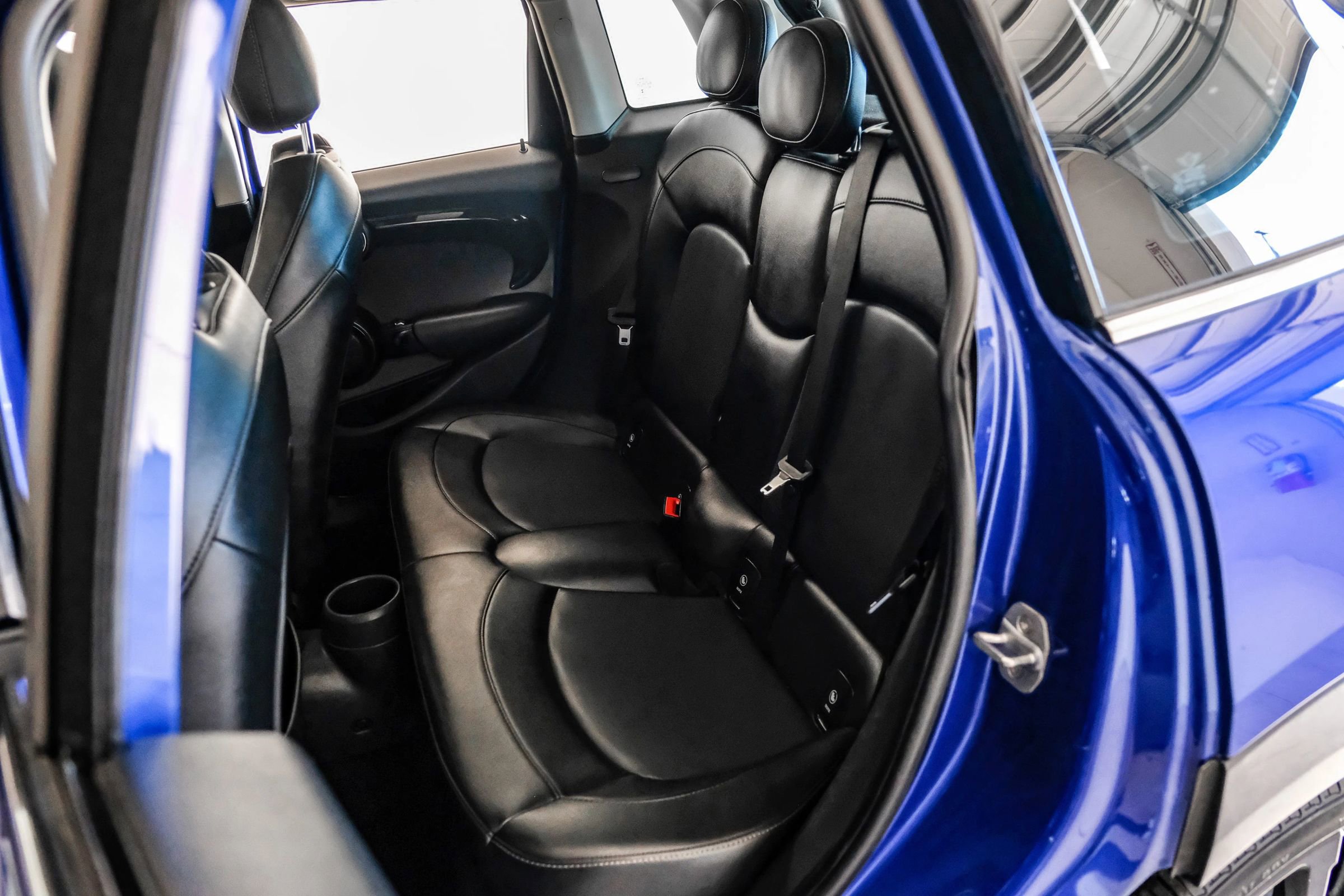 Used 2019 MINI Cooper S w/ Premium Package FWD image 30
