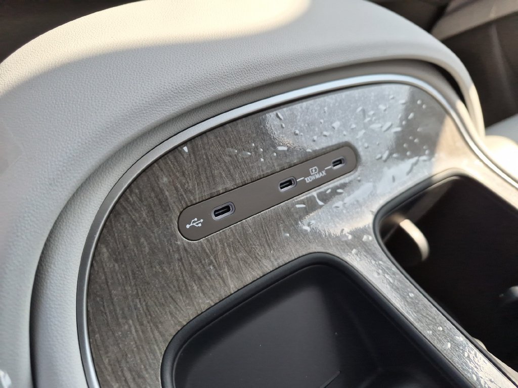 New 2026 Hyundai Palisade FWD Hybrid image 25