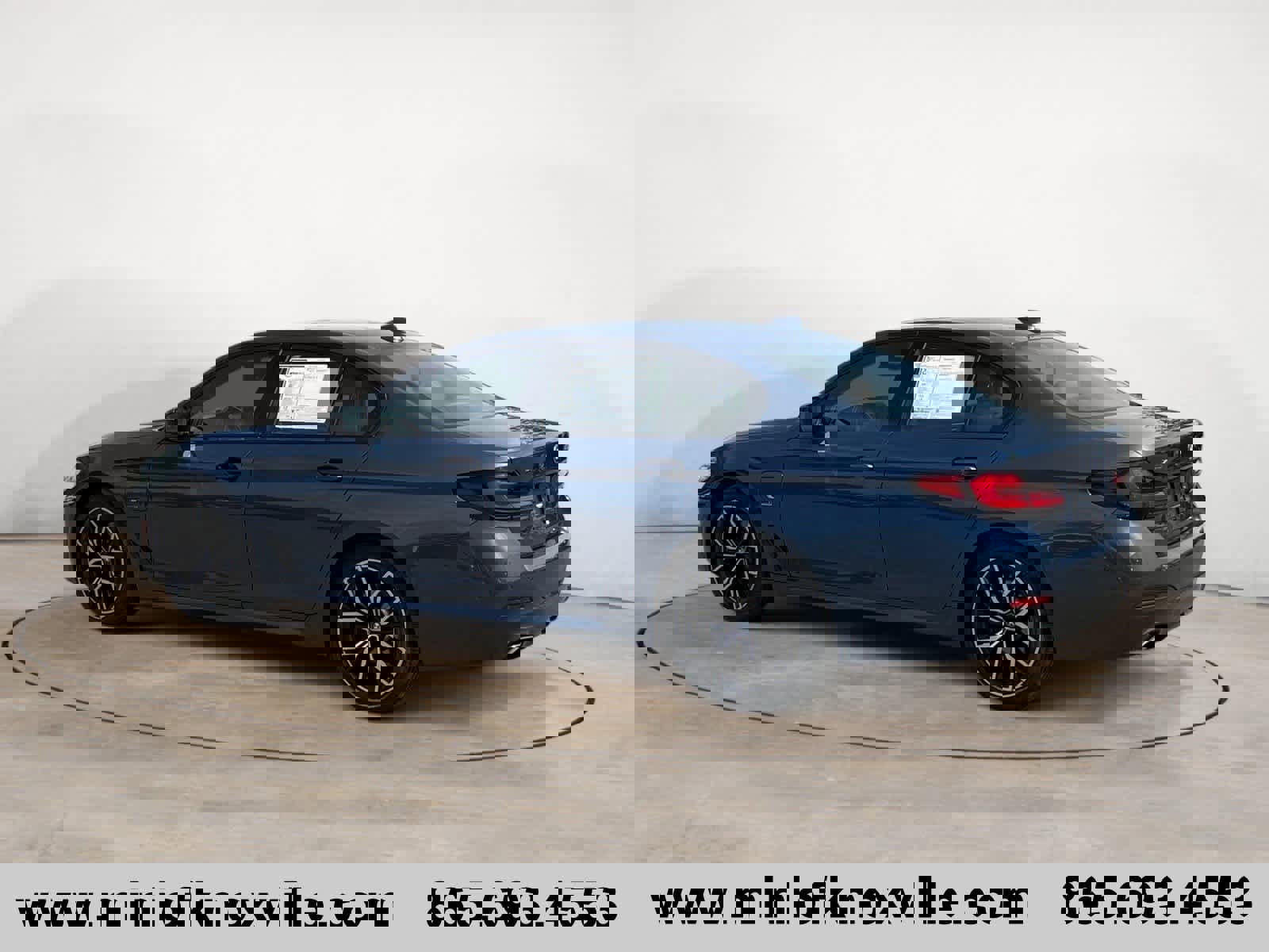 Used 2023 BMW 530e xDrive w/ Premium Package AWD/4WD image 5