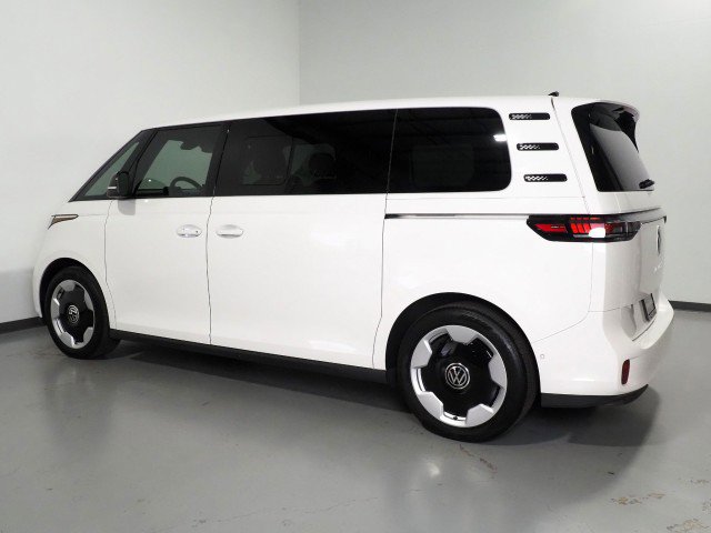 Used 2025 Volkswagen ID. Buzz Pro S image 7