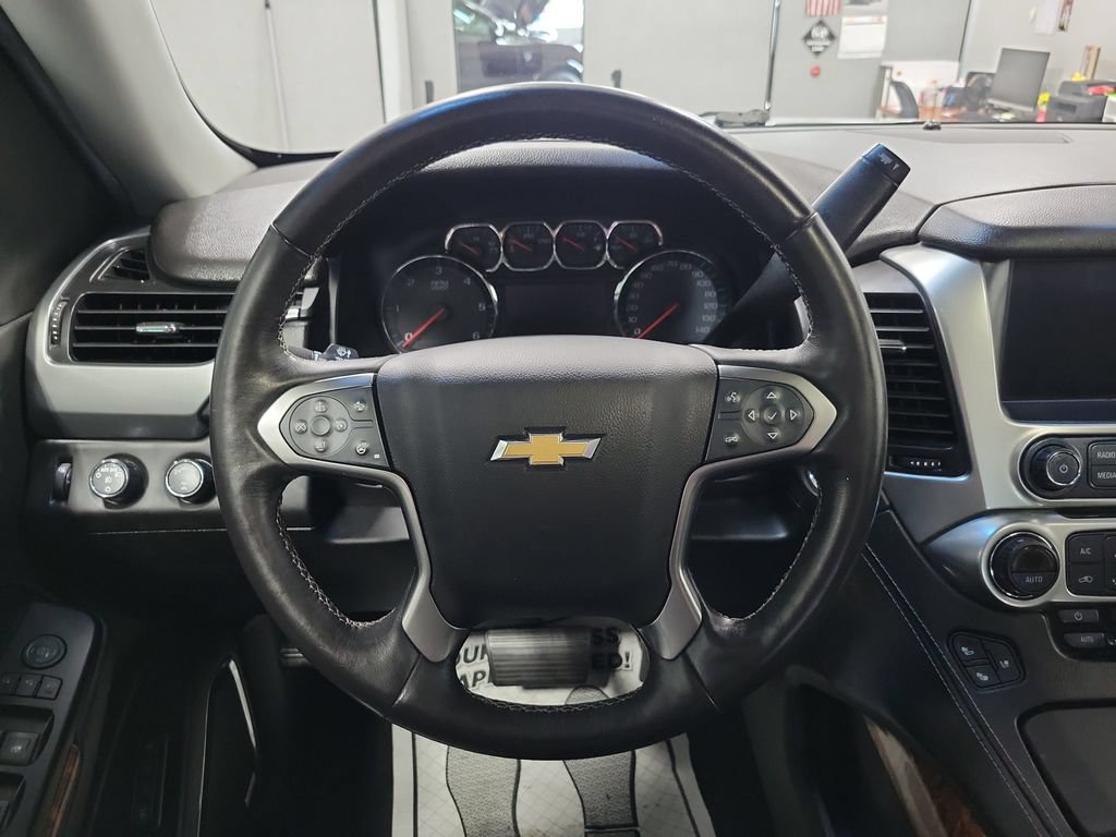 Used 2018 Chevrolet Tahoe Premier AWD/4WD image 30