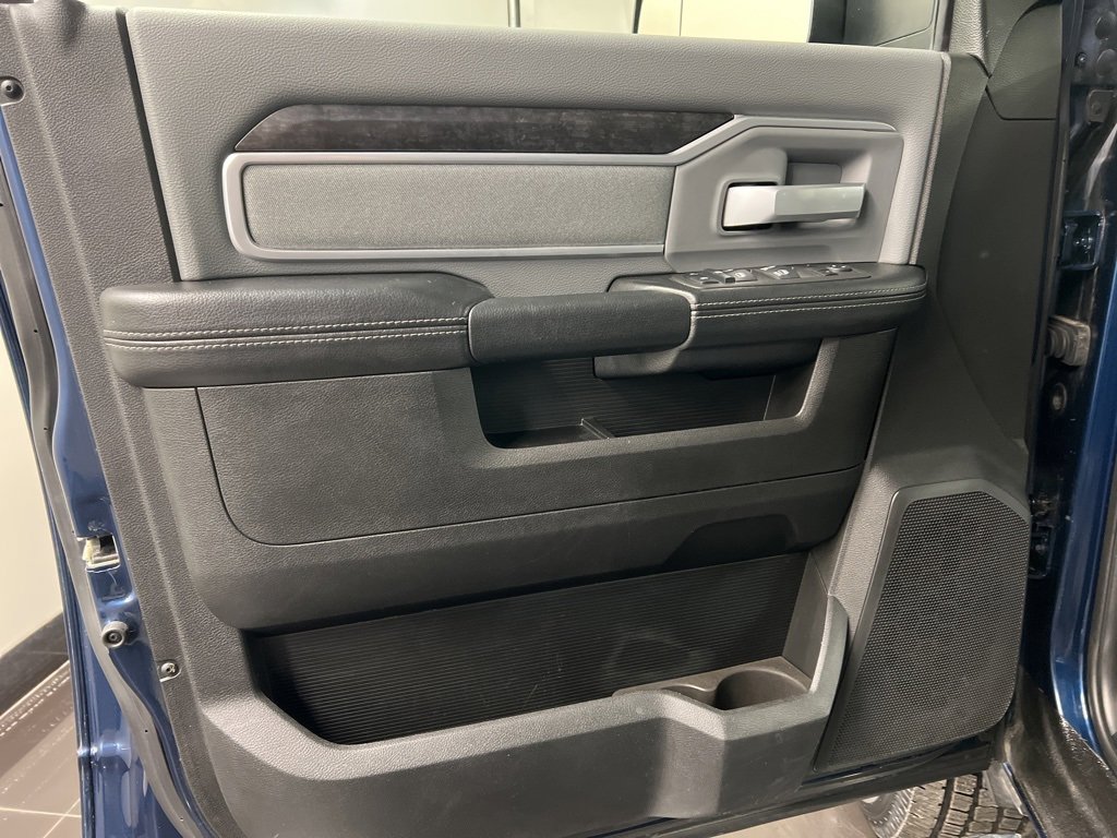 Used 2022 RAM 2500 Big Horn w/ Level C Equiment Group image 29