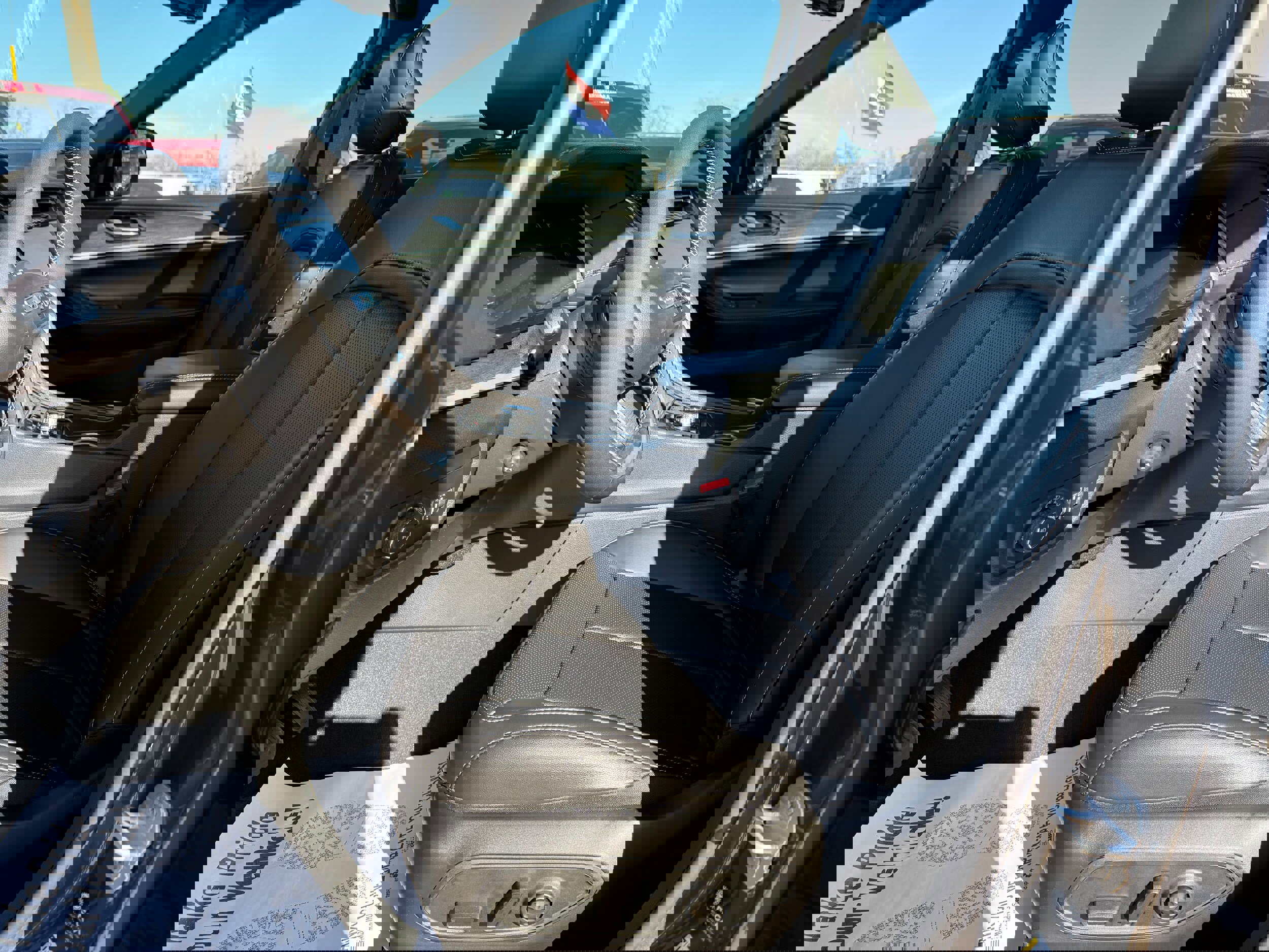 New 2025 Jeep Grand Cherokee L Limited w/ Luxury Tech Group II image 7