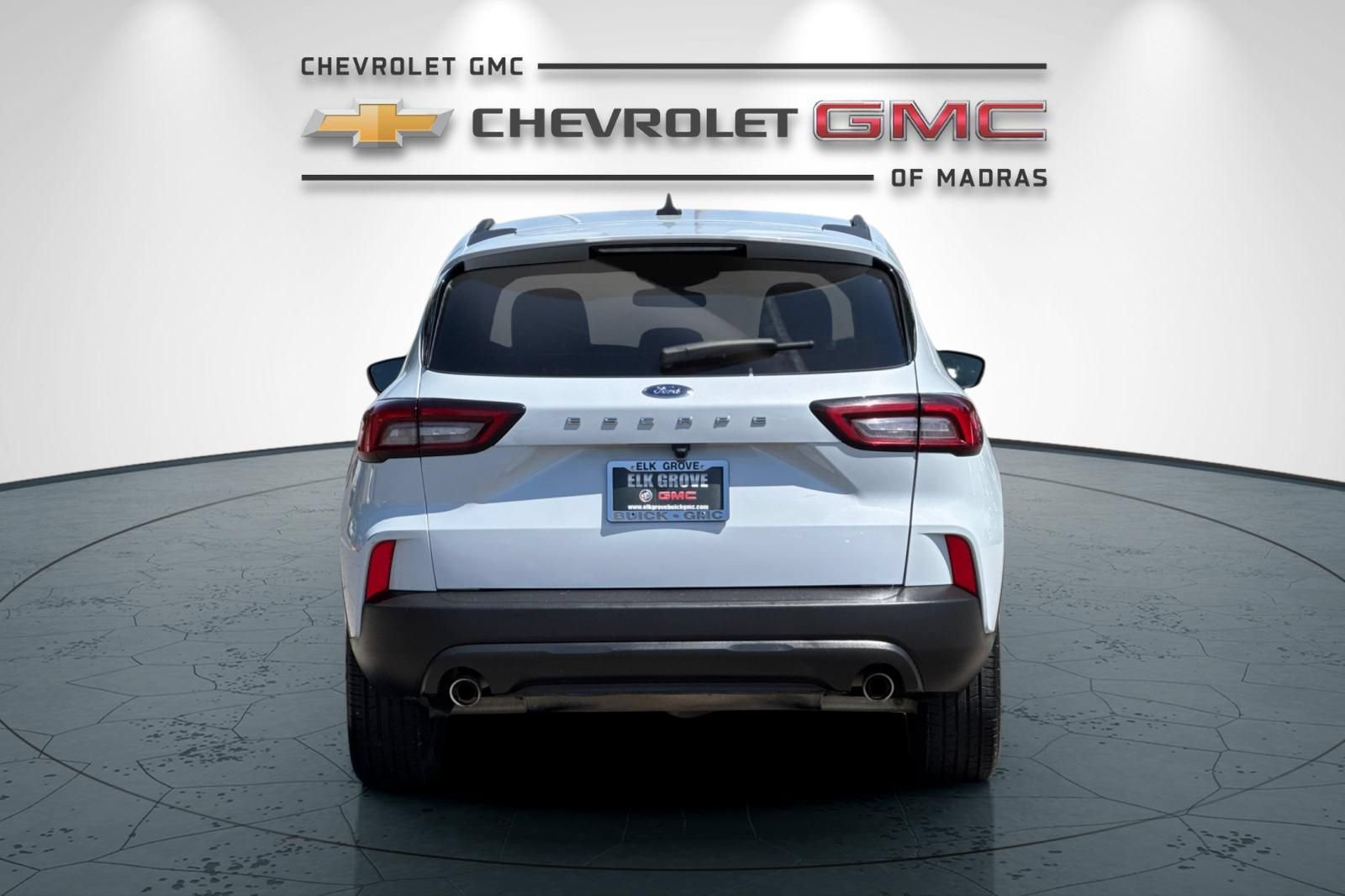Used 2025 Ford Escape ST-Line FWD image 4