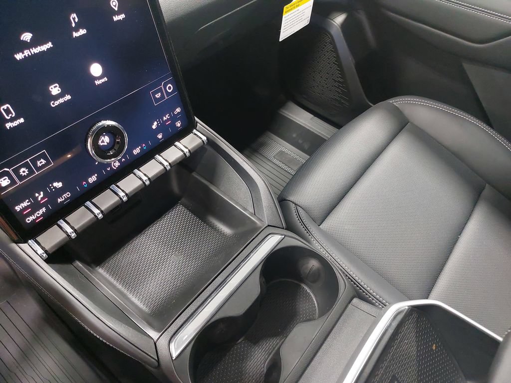 New 2026 GMC Terrain Elevation w/ Elevation Premium Package FWD image 26