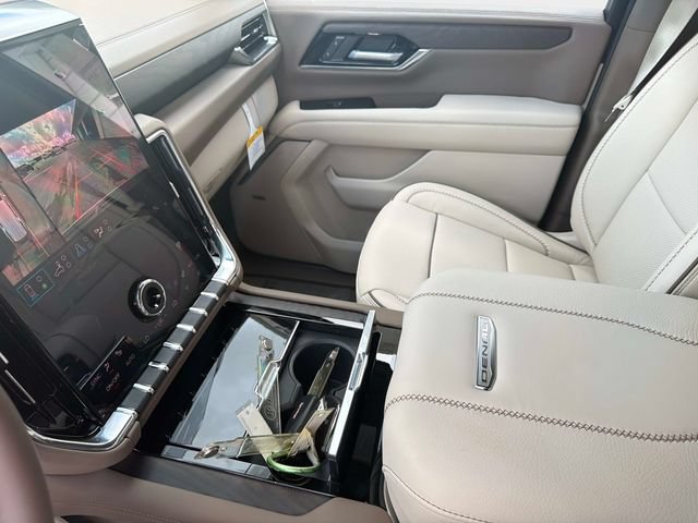 New 2026 GMC Yukon XL Denali w/ Sun & Power Step Package AWD/4WD image 20