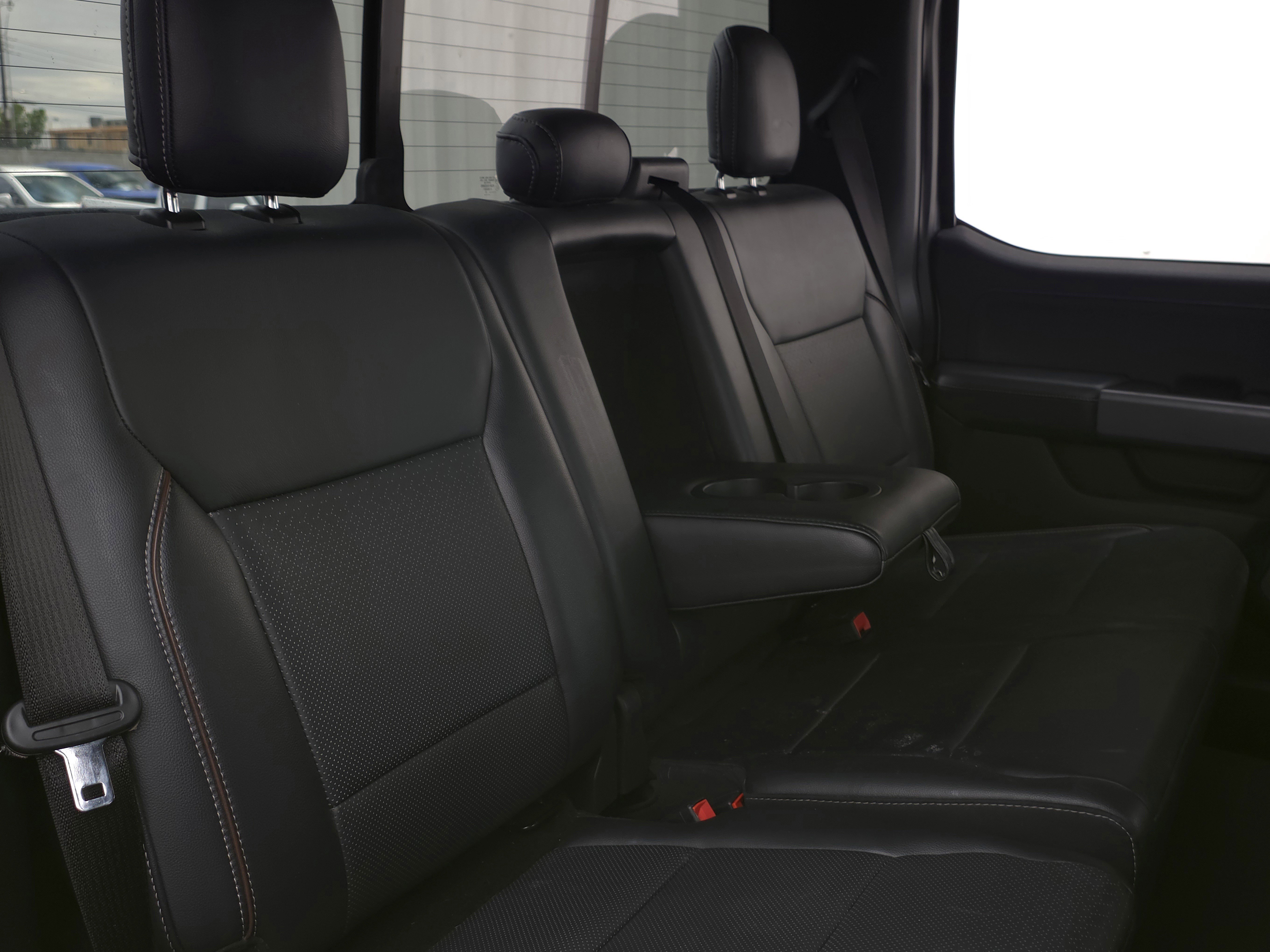 Used 2021 Ford F150 Lariat image 30