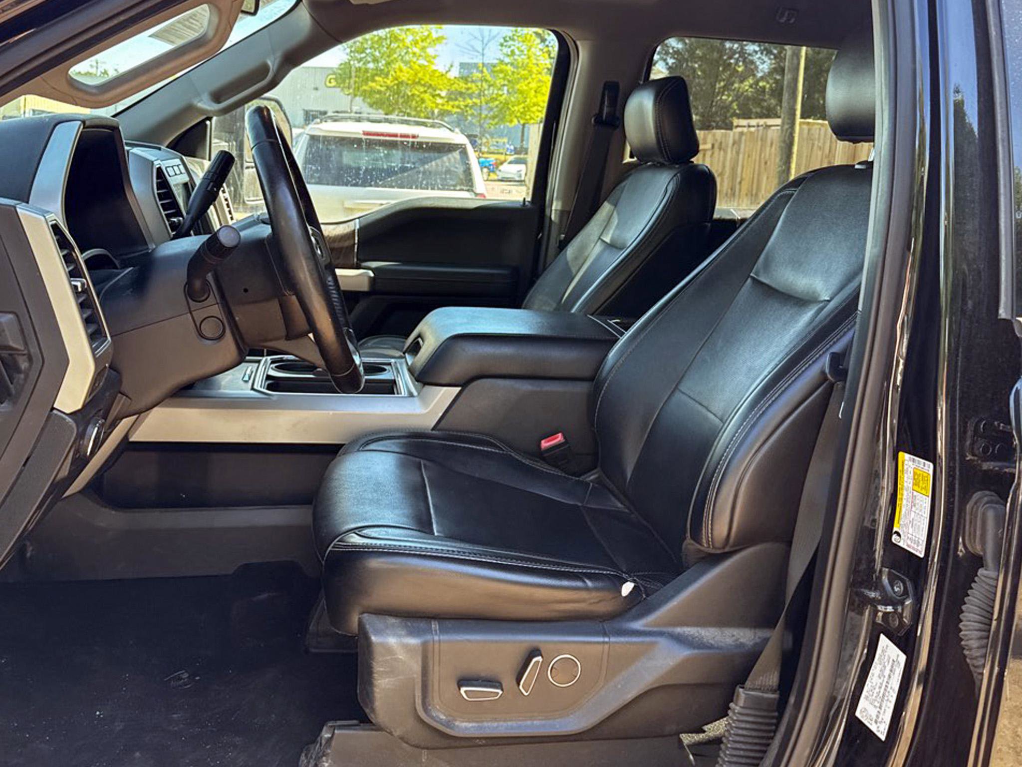 Used 2019 Ford F250 Lariat image 18