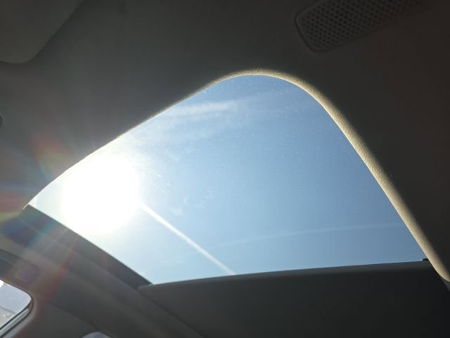 Certified 2025 Toyota Grand Highlander XLE image 2