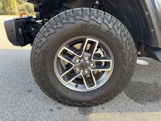 Used 2024 Jeep Gladiator Mojave image 32