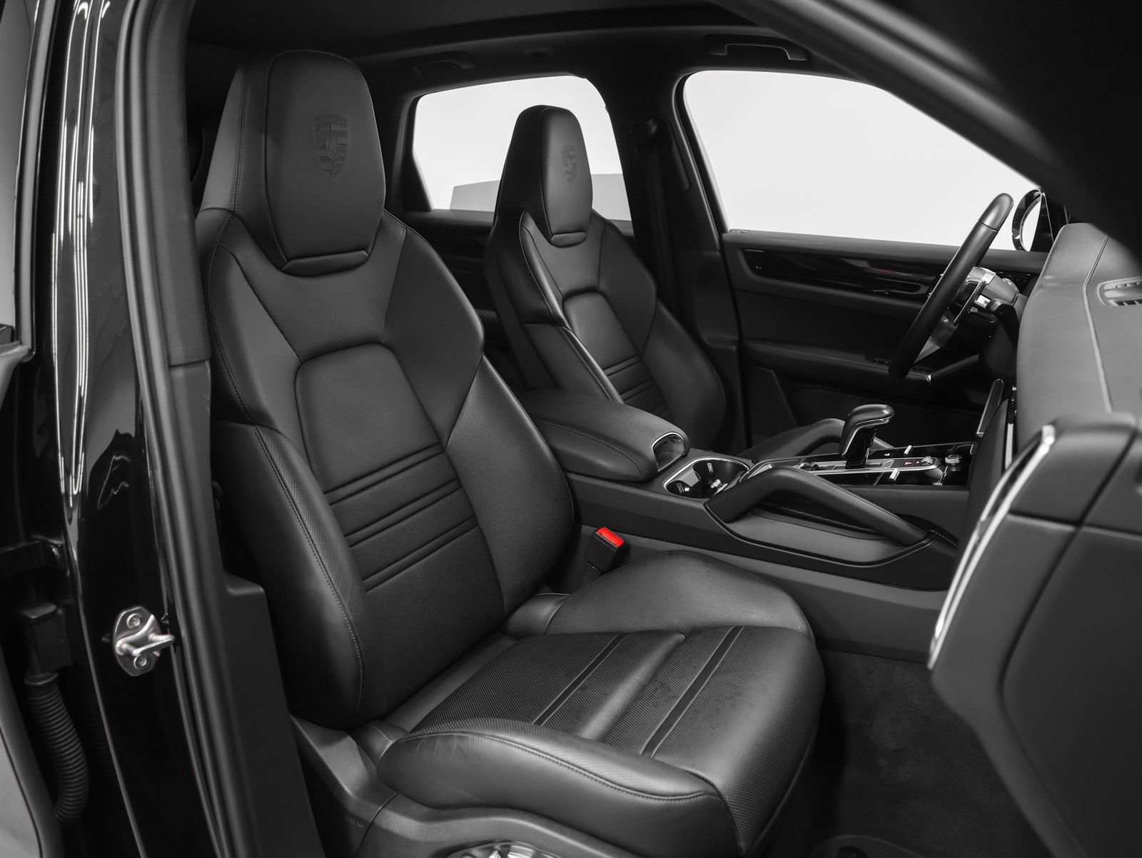 Certified 2019 Porsche Cayenne image 20