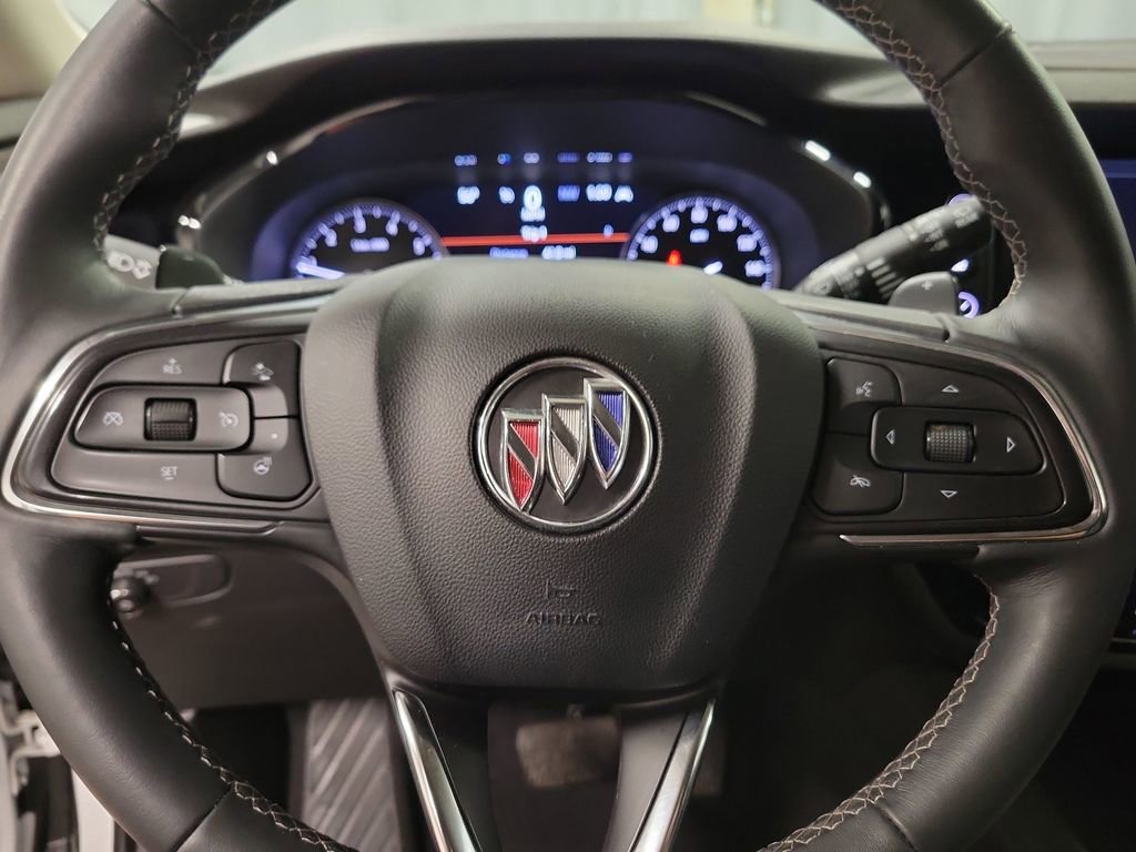 Used 2023 Buick Envision Essence FWD image 18