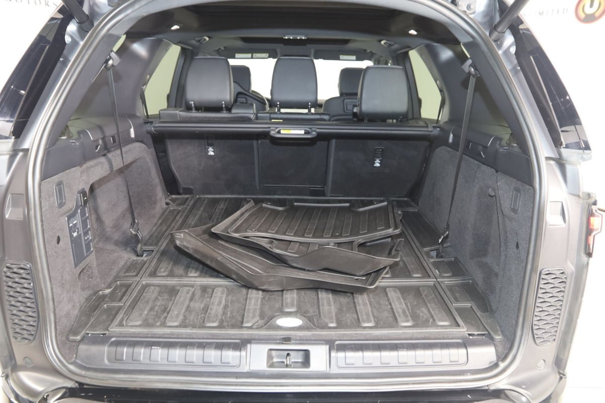 Used 2023 Land Rover Discovery S R-Dynamic AWD/4WD image 53