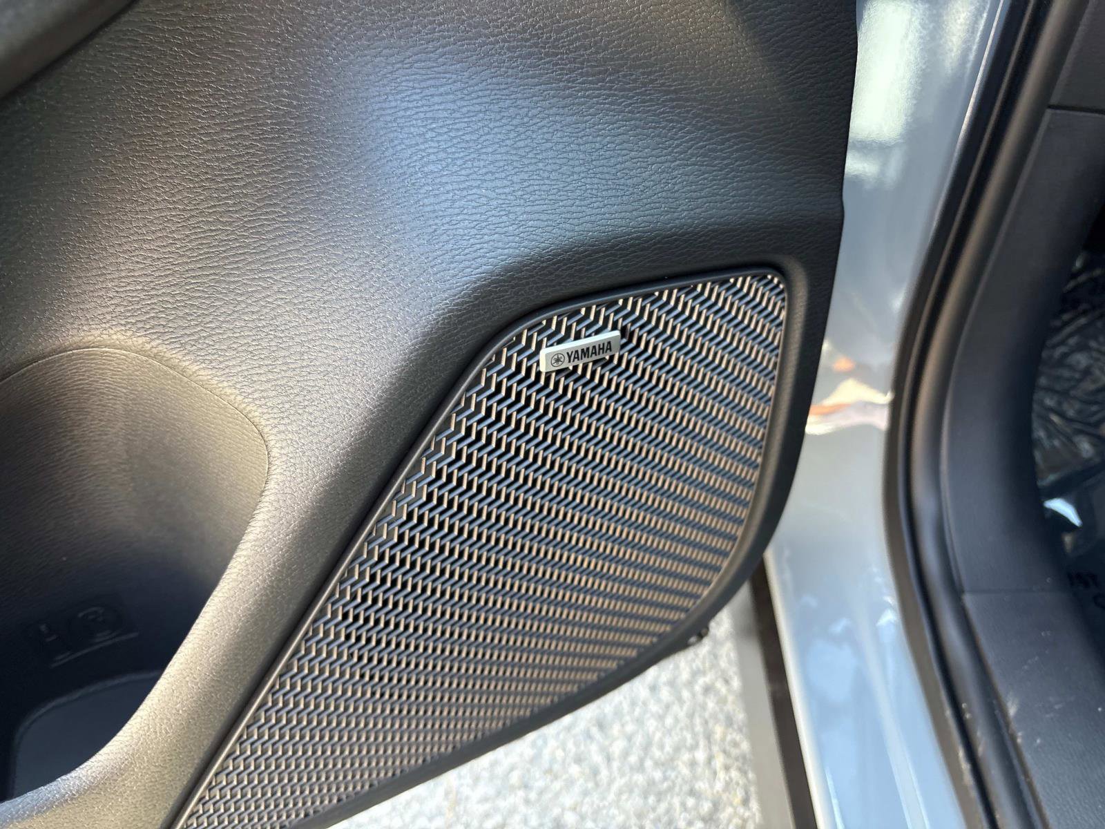 New 2025 Mitsubishi Outlander SE image 18