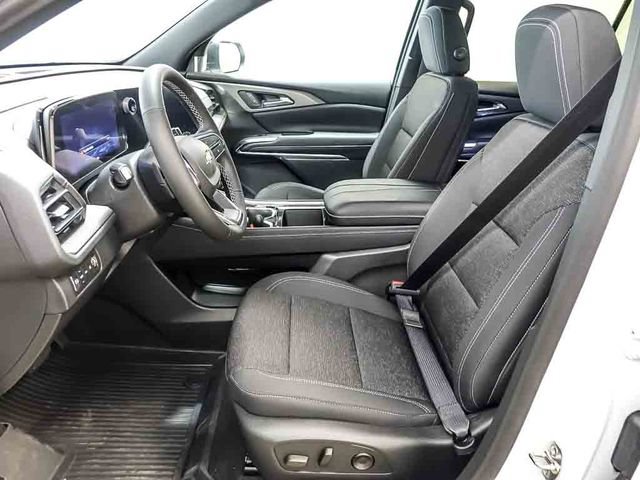 New 2026 Chevrolet Traverse LT w/ LPO, Floor Liner Package AWD/4WD image 8